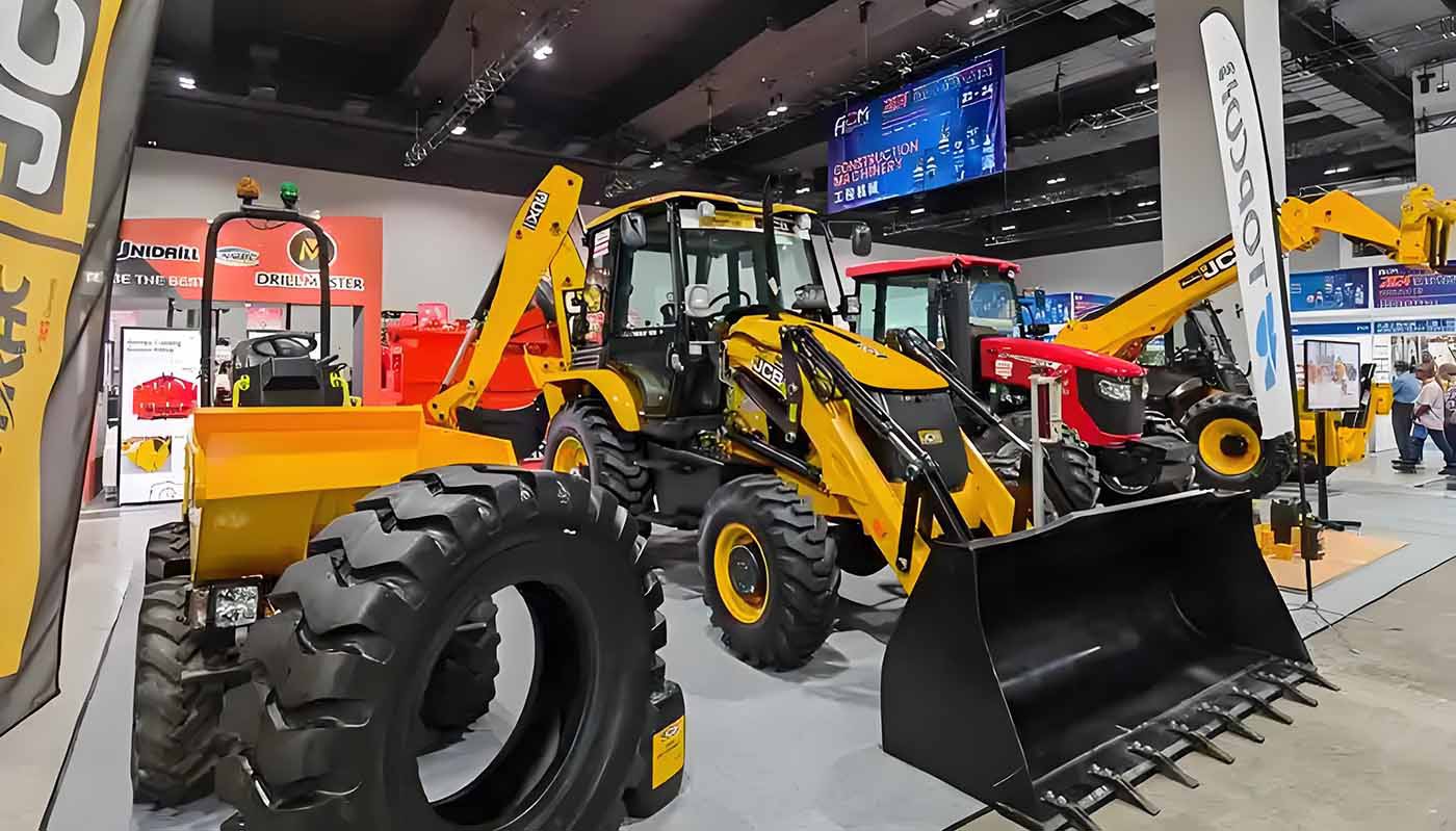 Ergonomic cabins with touchscreen controls, voice commands, and multilingual interfaces (English, Spanish, Arabic, Mandarin) reduce operator fatigue. Ergonomic cabins with touchscreen controls, voice commands, and multilingual interfaces (English, Spanish, Arabic, Mandarin) reduce operator fatigue.